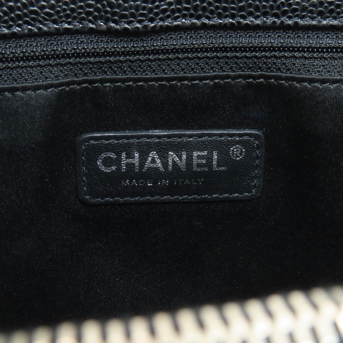 CHANEL Matelasse SilverHardware Tote Bag Grained Calfskin Skin Ladies [Used]