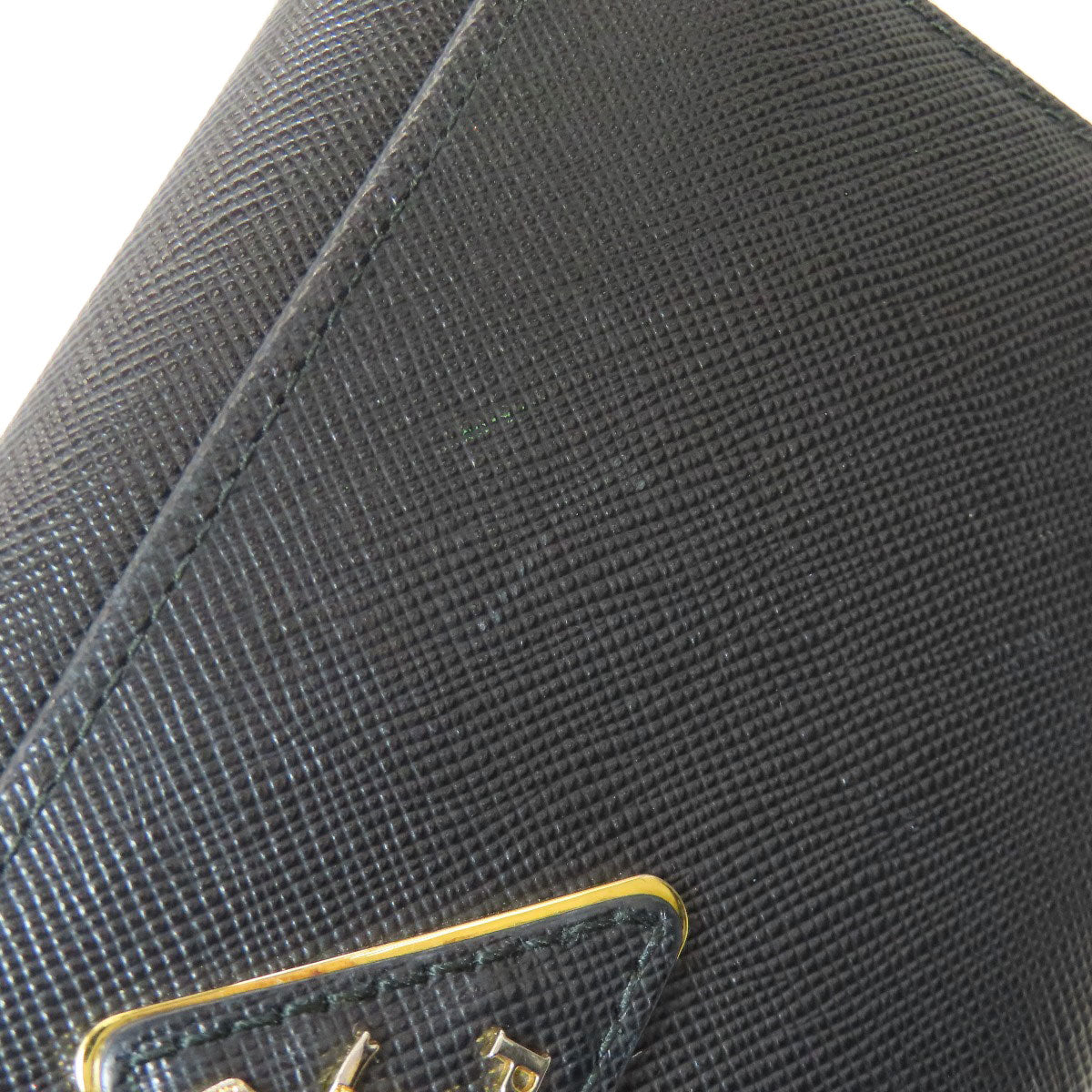 PRADA 1M1132 triangle logo Long wallet (with coin pocket) Safiano Ladies [Used]