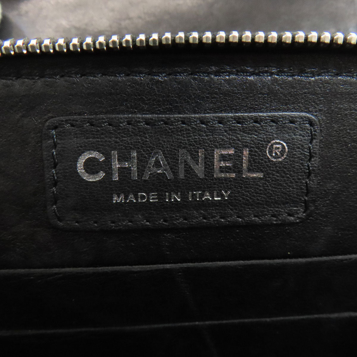 CHANEL ChainShoulder Matelasse SilverHardware Shoulder Bag Lambskin Ladies [Used]