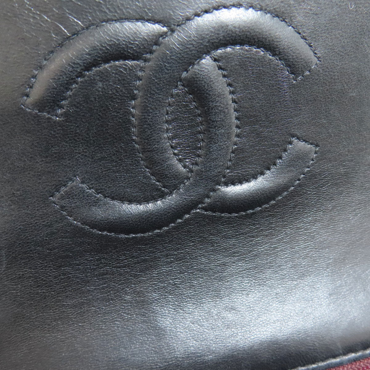 CHANEL ChainShoulder Matelasse SilverHardware Shoulder Bag Lambskin Ladies [Used]