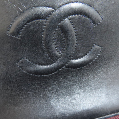 CHANEL ChainShoulder Matelasse SilverHardware Shoulder Bag Lambskin Ladies [Used]