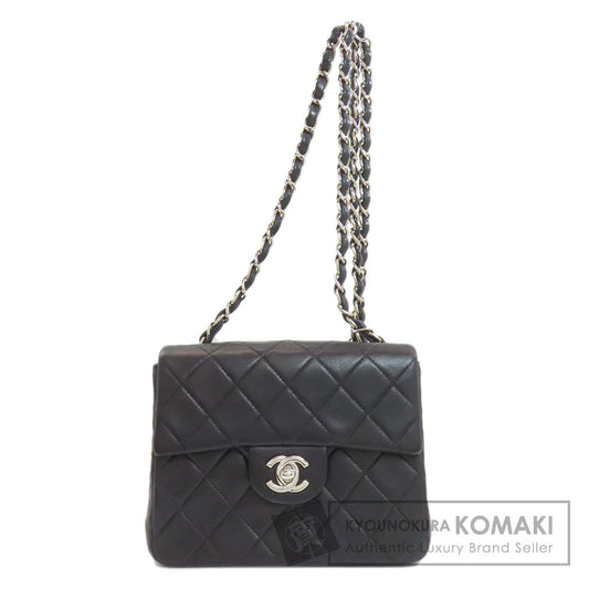 CHANEL ChainShoulder Matelasse SilverHardware Shoulder Bag Lambskin Ladies [Used]