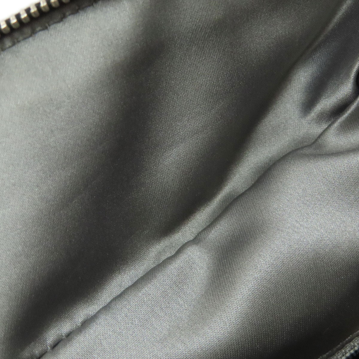 CHANEL Matelasse SilverHardware Tote Bag Grained Calfskin Skin Ladies [Used]