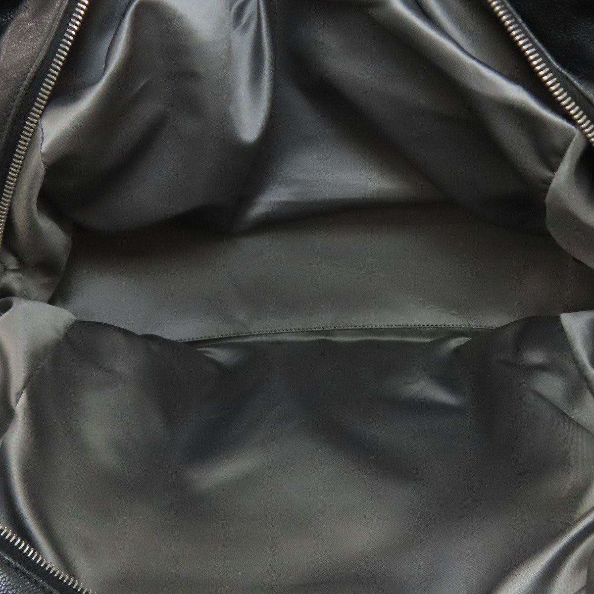 CHANEL Matelasse SilverHardware Tote Bag Grained Calfskin Skin Ladies [Used]