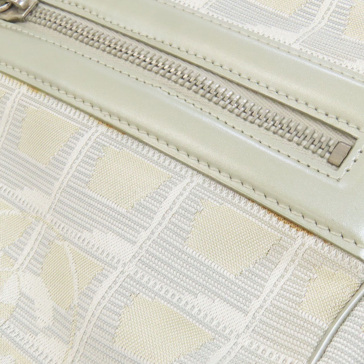 シャネル ニュートラベルライン ショルダーバッグ ナイロンジャガード レディース 【中古】【CHANEL】