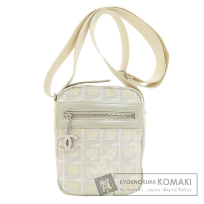 シャネル ニュートラベルライン ショルダーバッグ ナイロンジャガード レディース 【中古】【CHANEL】