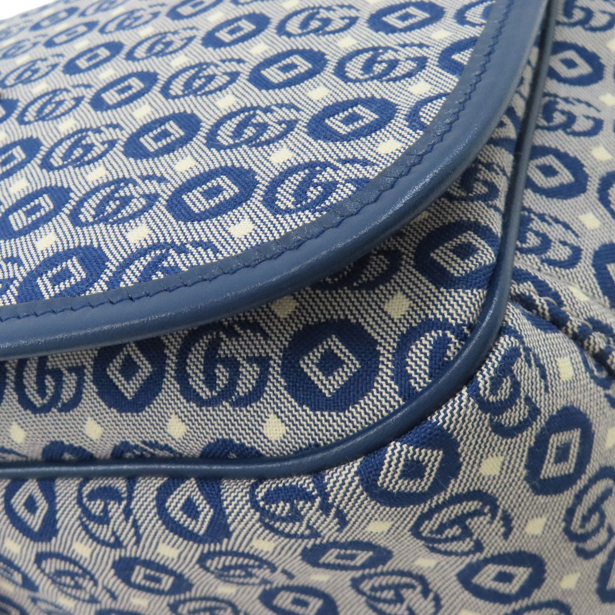 グッチ 664143 チルドレンズ スターモチーフ ショルダーバッグ キャンバス レディース 【中古】【GUCCI】