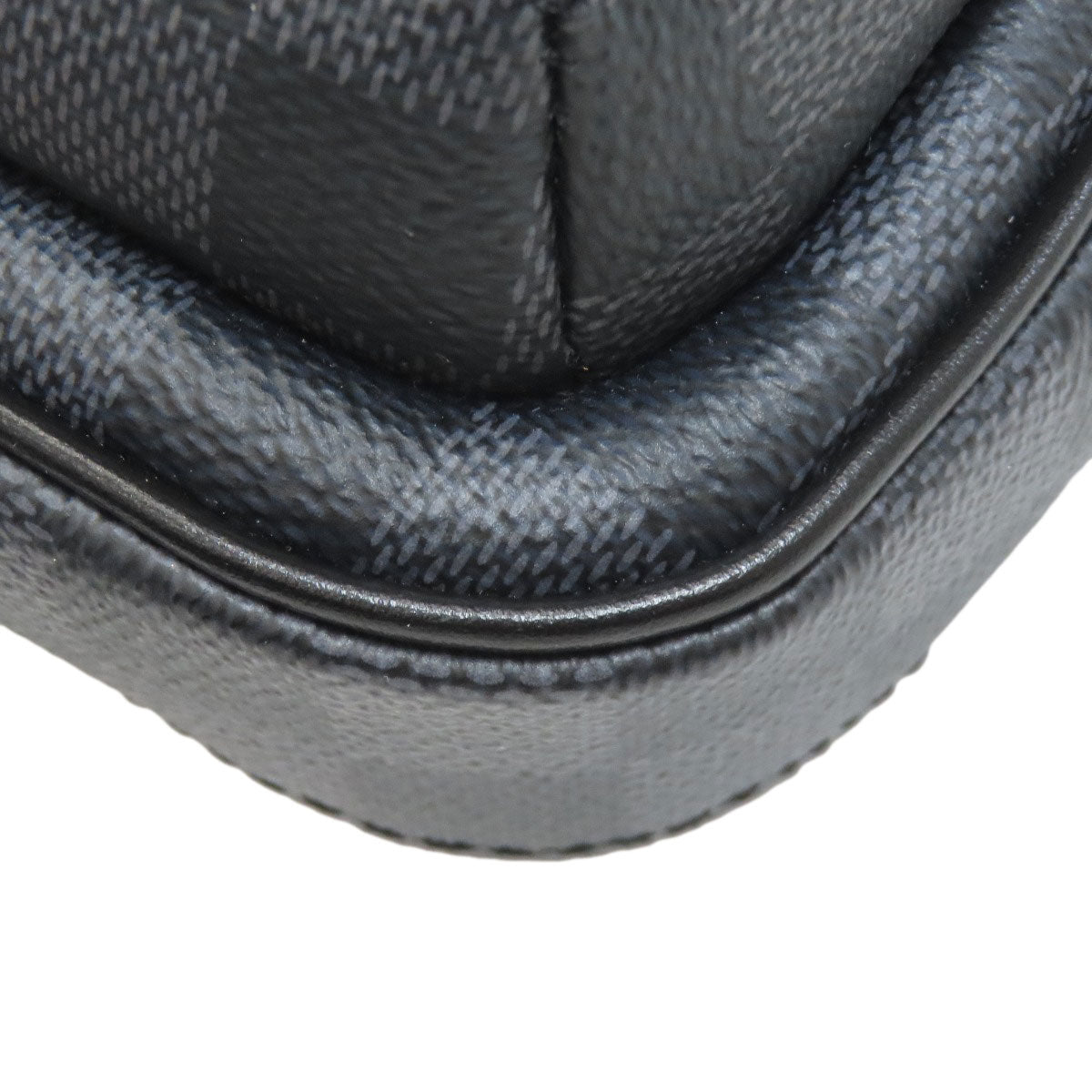 LOUIS VUITTON N45302 Avenue Sling Bag body bag Damier canvas mens [Used]