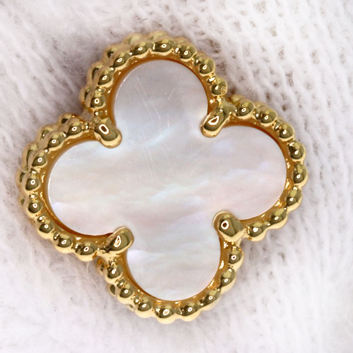 Van Cleef & Arpels Sweet Alhambra earring K18 Yellow Gold Ladies [Used]