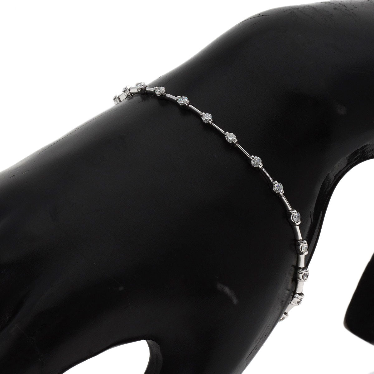 De Beers LINE Diamond Bracelet K18 White Gold Ladies [Used]