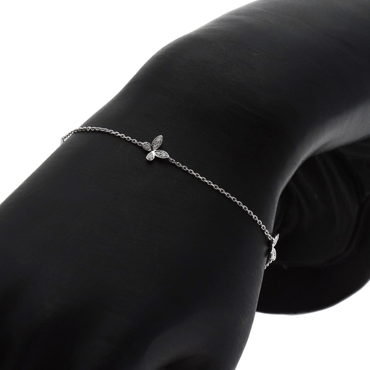 GRAFF Pavé Butterfly Diamond Petite Bracelet K18 White Gold Ladies [Used]