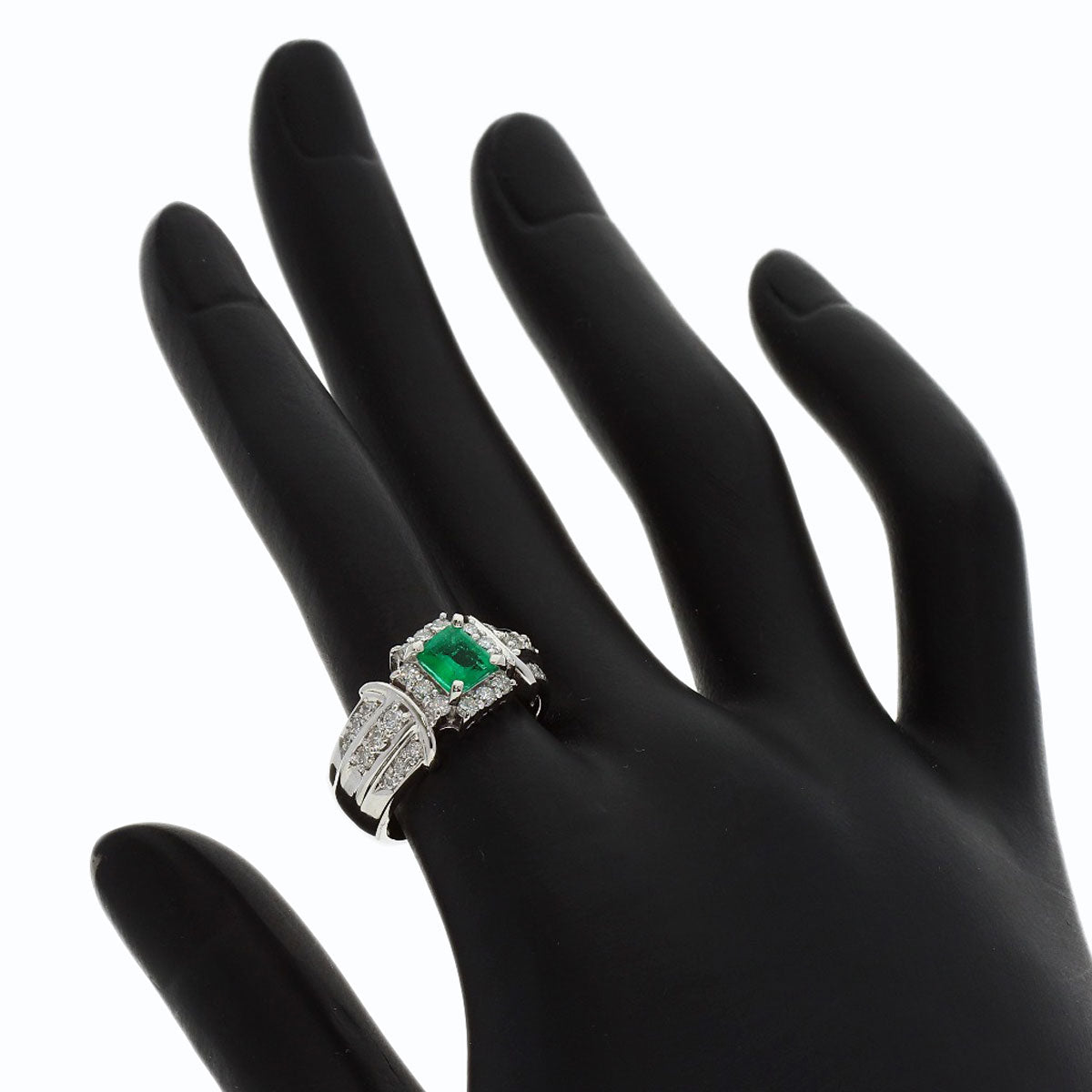 0.453ct Emerald Diamond Ring Platinum PT900 12.4g　Ladies