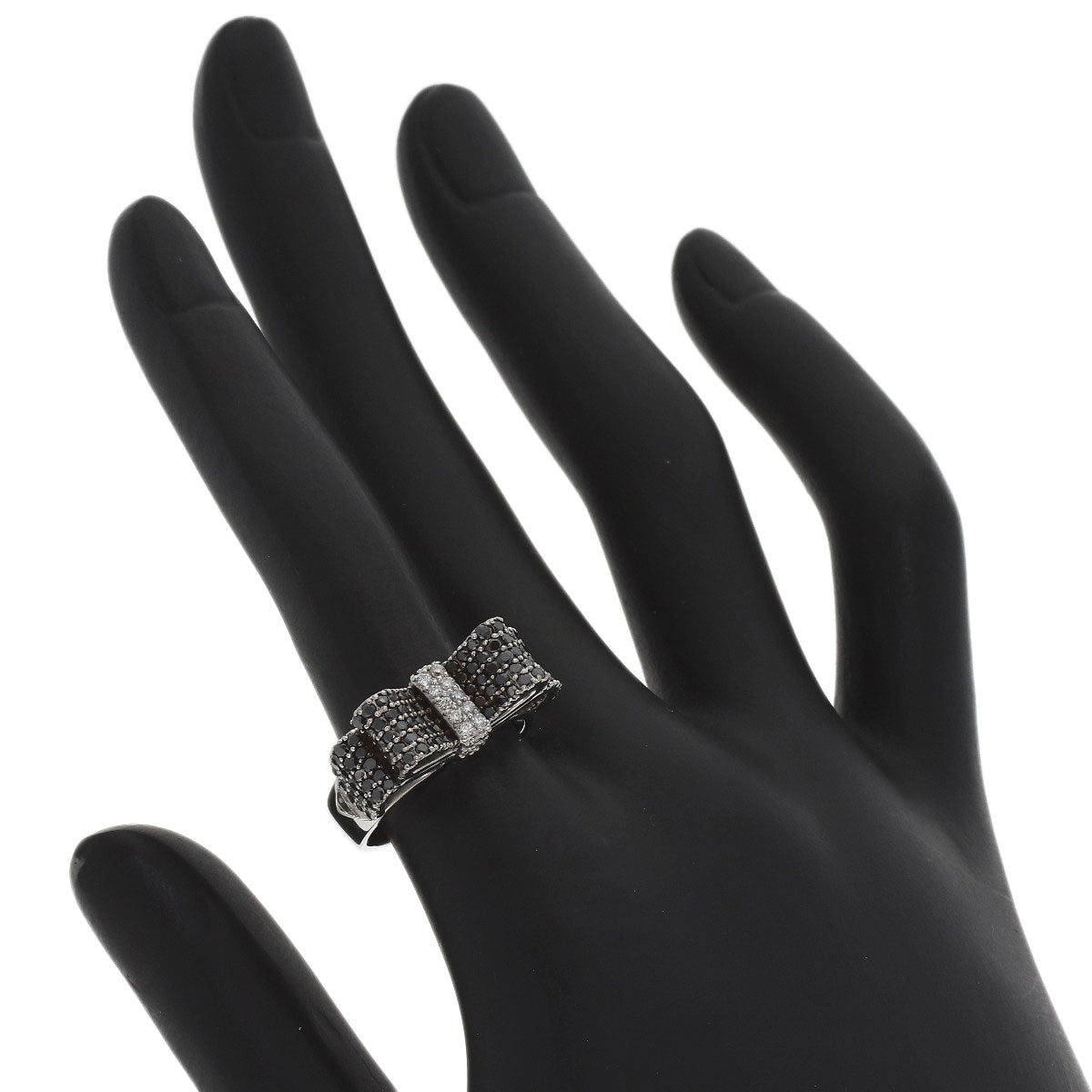 Ponte Vecchio Ribbon motif Black Diamond Diamond Ring K18 White Gold Ladies [Used]