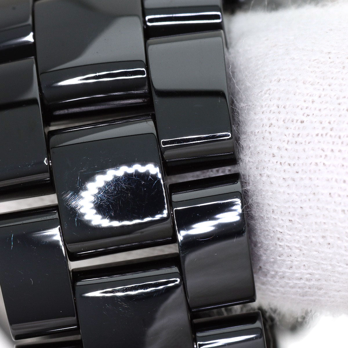 CHANEL J12 1.5" DiamondBezel Watches H1174 Ceramic/Ceramic mens