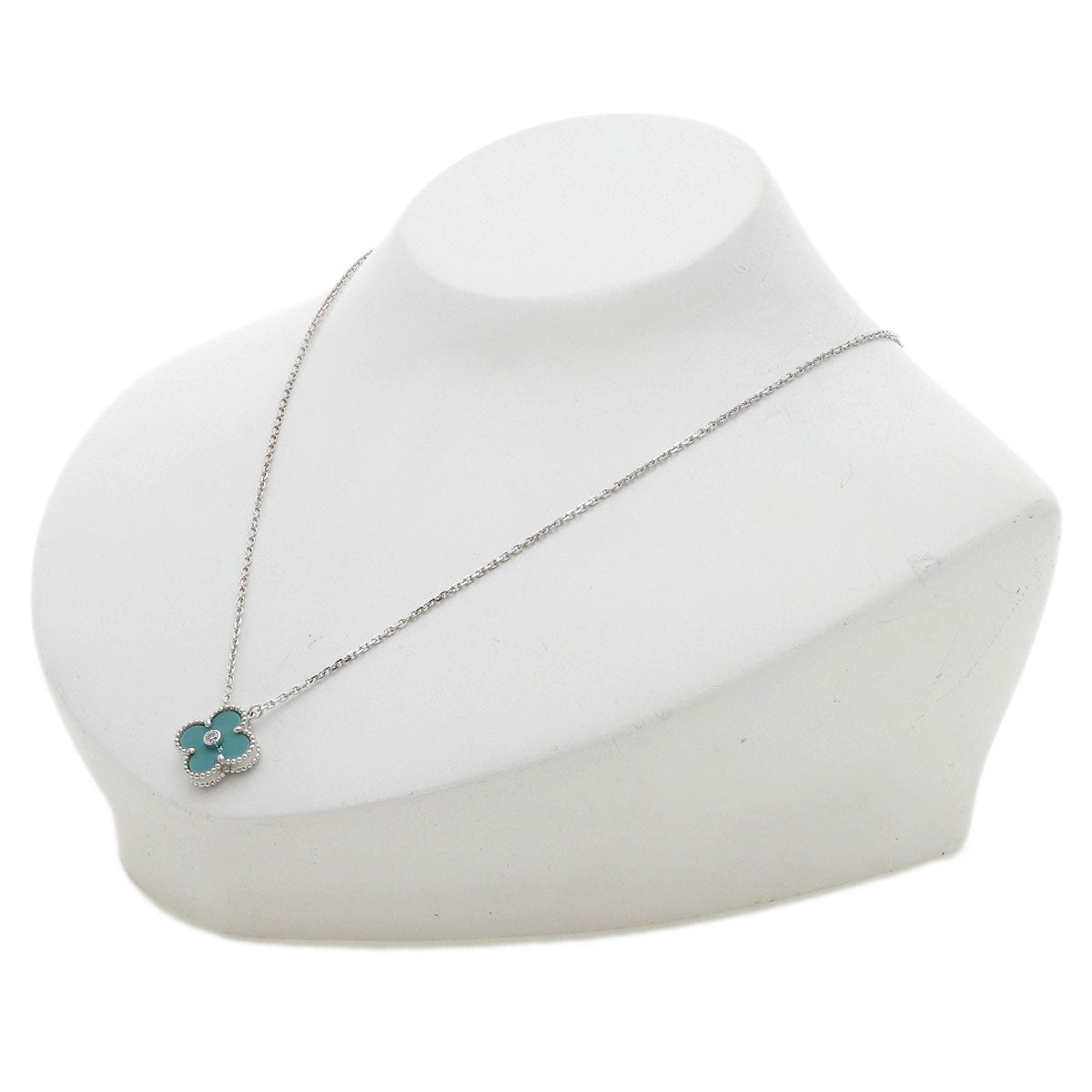 Van Cleef & Arpels Vintage Alhambra Celadon Green Diamond 2022 Holiday Limited Edition Necklace K18 White Gold Ladies [Used]