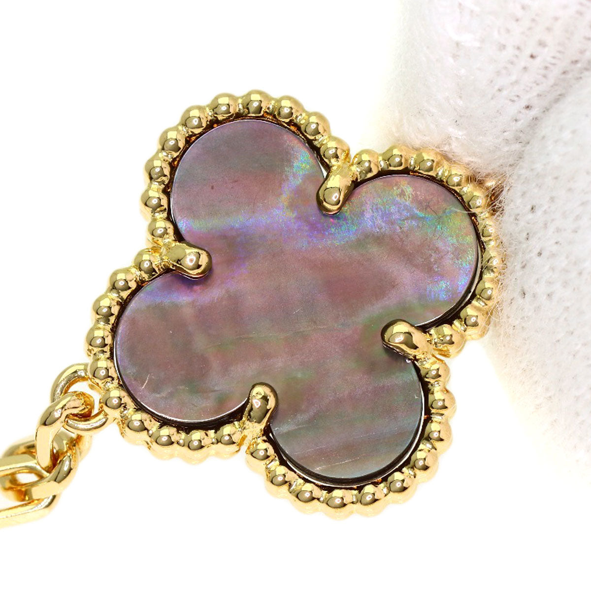 Van Cleef & Arpels Magic Alhambra 6 Motif Shell Onyx Necklace K18 Yellow Gold Ladies [Used]