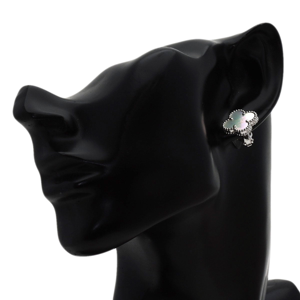 Van Cleef & Arpels Vintage Alhambra Shell earring K18 White Gold Ladies [Used]