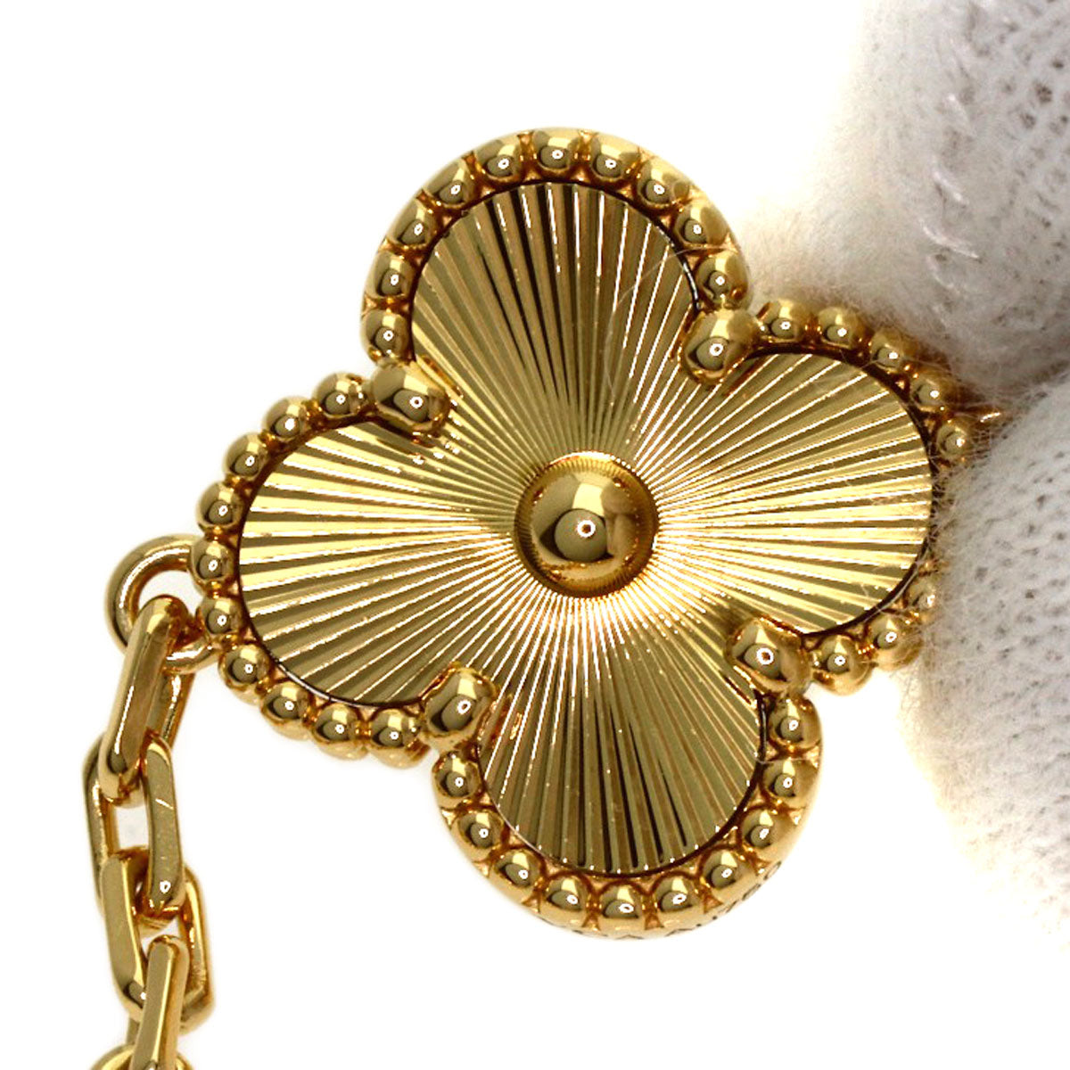 Van Cleef & Arpels Vintage Alhambra Guilloché 5 Motifs Bracelet K18 Yellow Gold Ladies [Used]