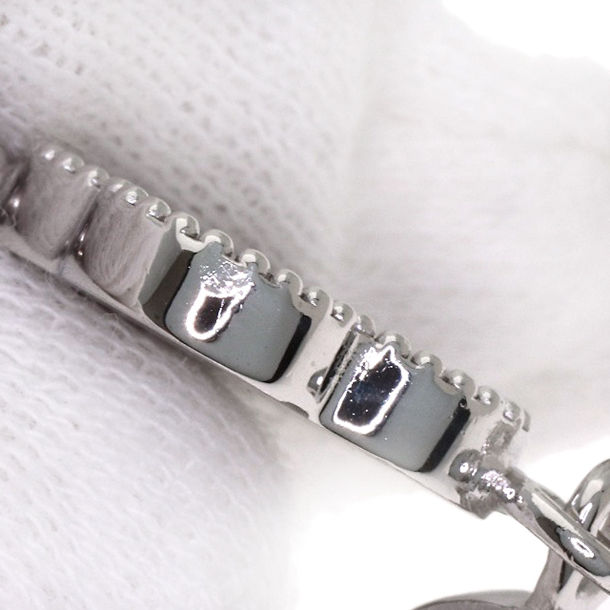Van Cleef & Arpels Alhambra Watches K18 White Gold/K18 White Gold Ladies