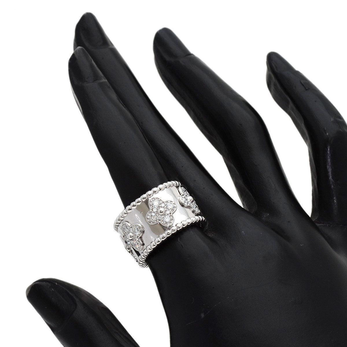 Van Cleef & Arpels Perle Clover Diamond #51 Ring K18 White Gold Ladies [Used]