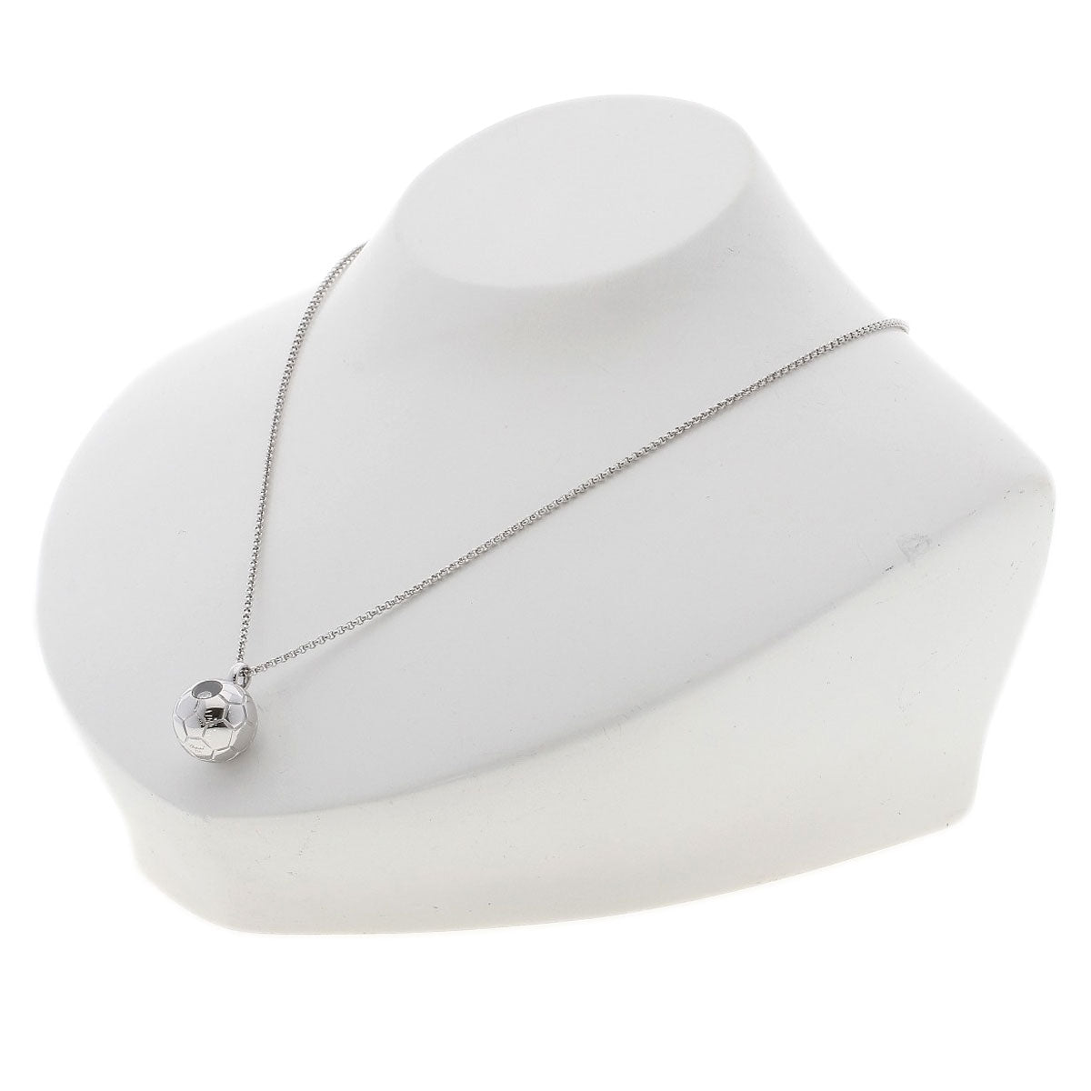 Chopard Happy Diamond Soccer Ball Necklace K18 White Gold Ladies [Used]
