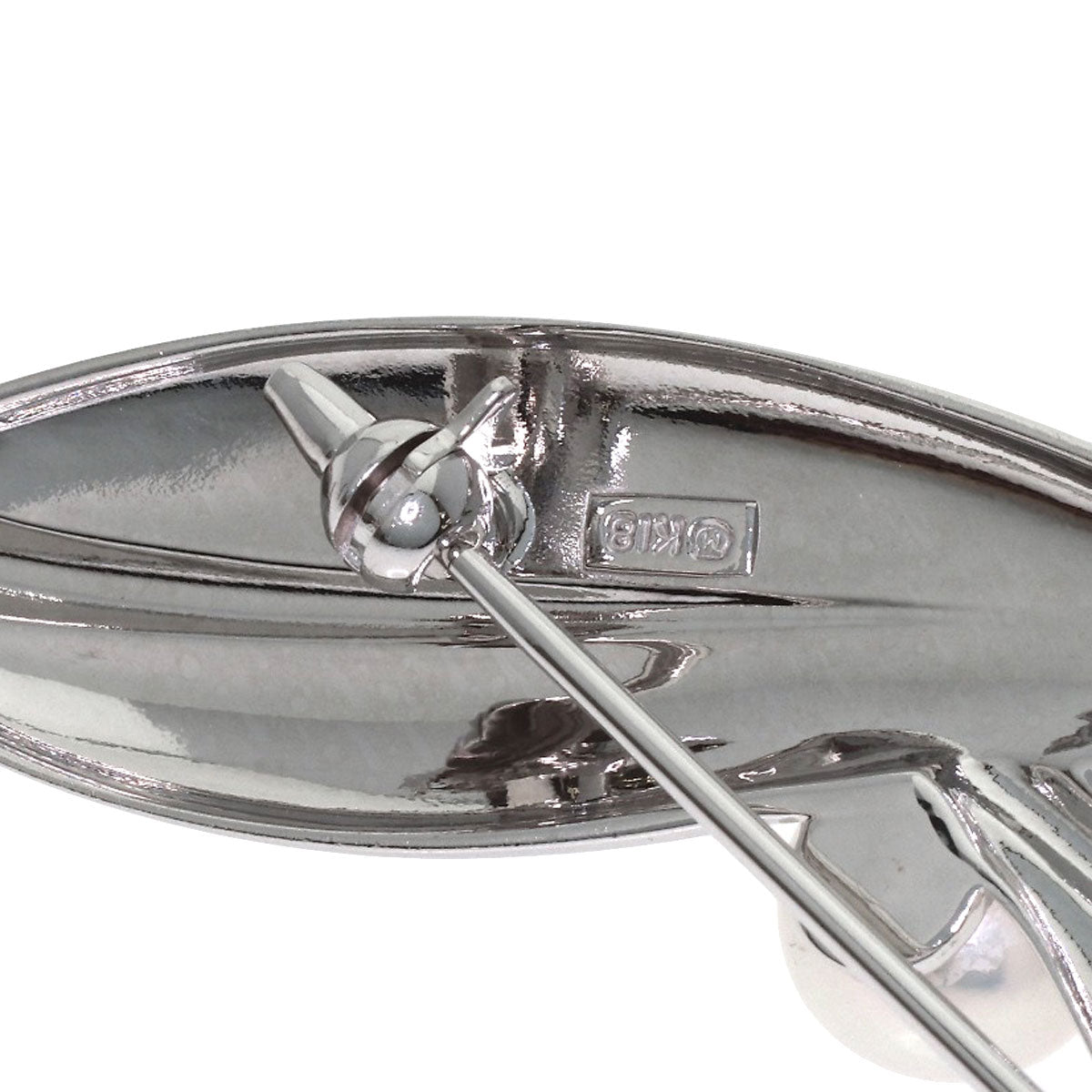 MIKIMOTO Leaf motif Pearl Pearl Brooch K18 White Gold Ladies [Used]