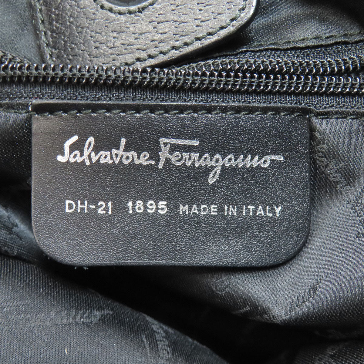 Salvatore Ferragamo logo Handbag Nylon canvas LeatherLadies [Used]