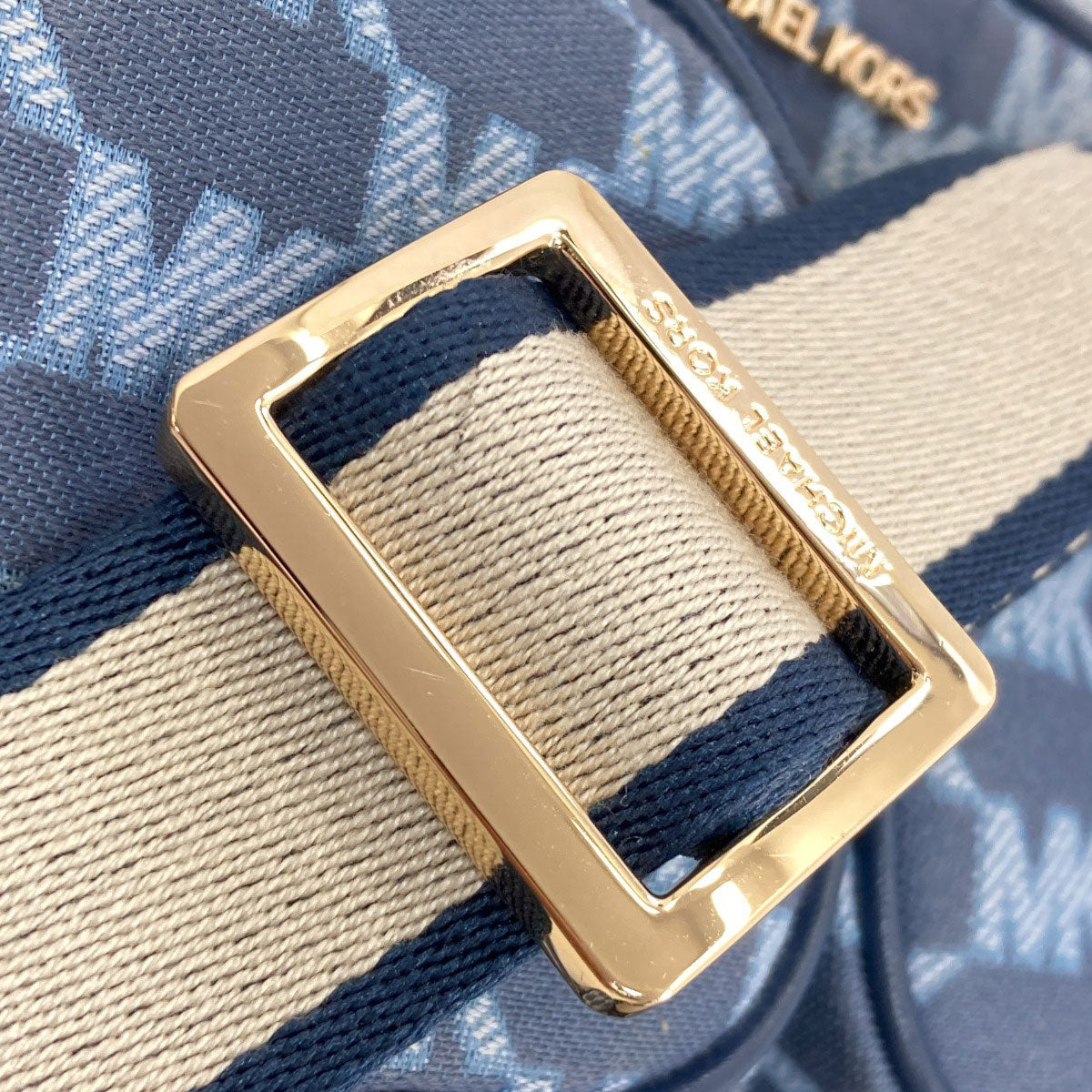 Michael Kors Jet Set Item Crossbody with Attachment Medium Shoulder Bag Canvas Ladies [Used]