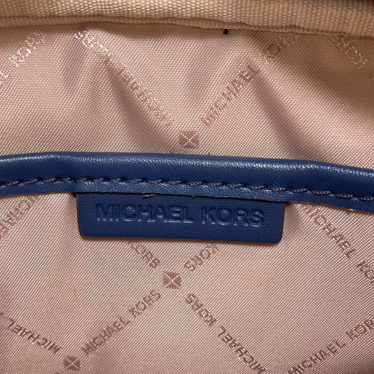 Michael Kors Jet Set Item Crossbody with Attachment Medium Shoulder Bag Canvas Ladies [Used]