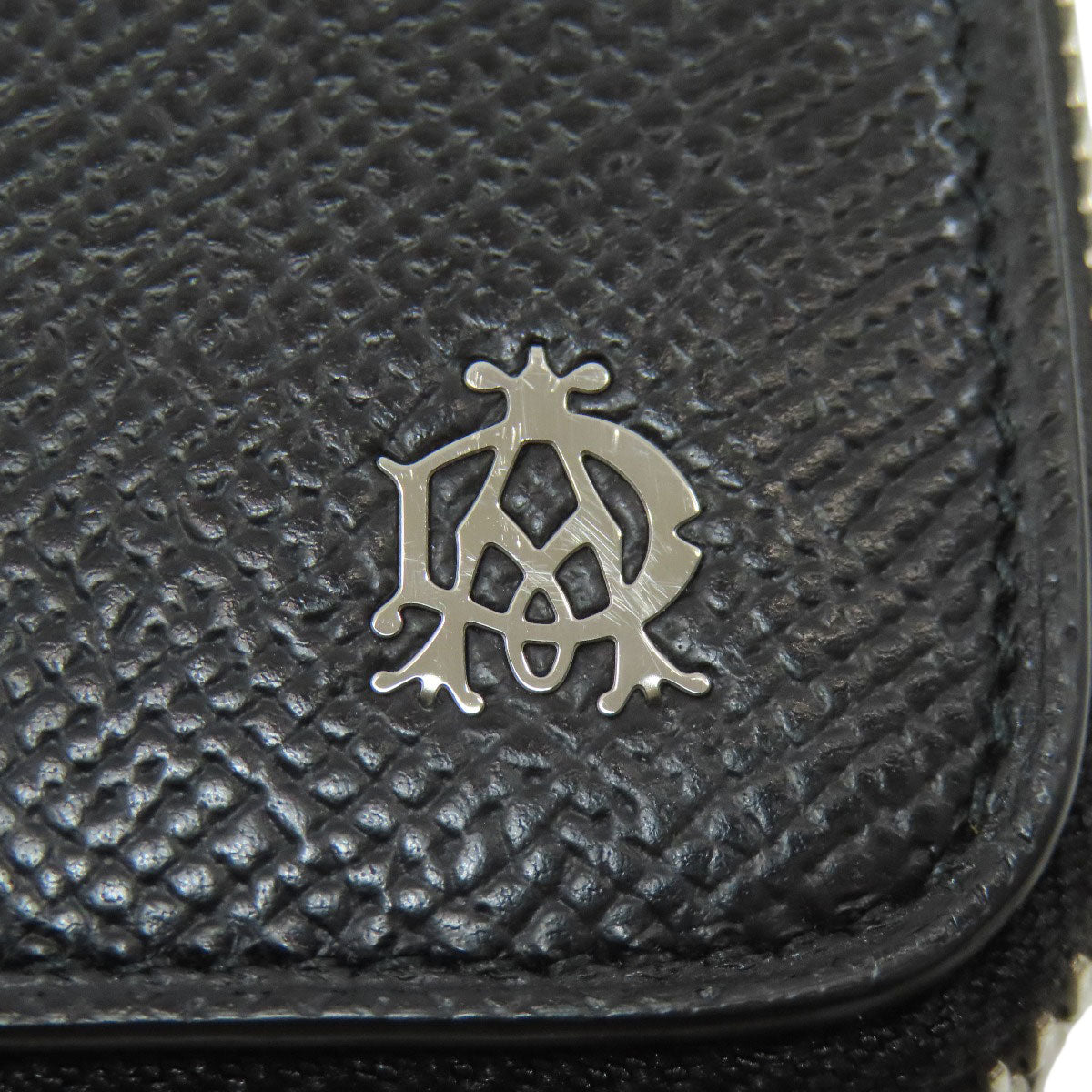 Dunhill logo Long wallet (with coin pocket) Leather Ladies [Used]