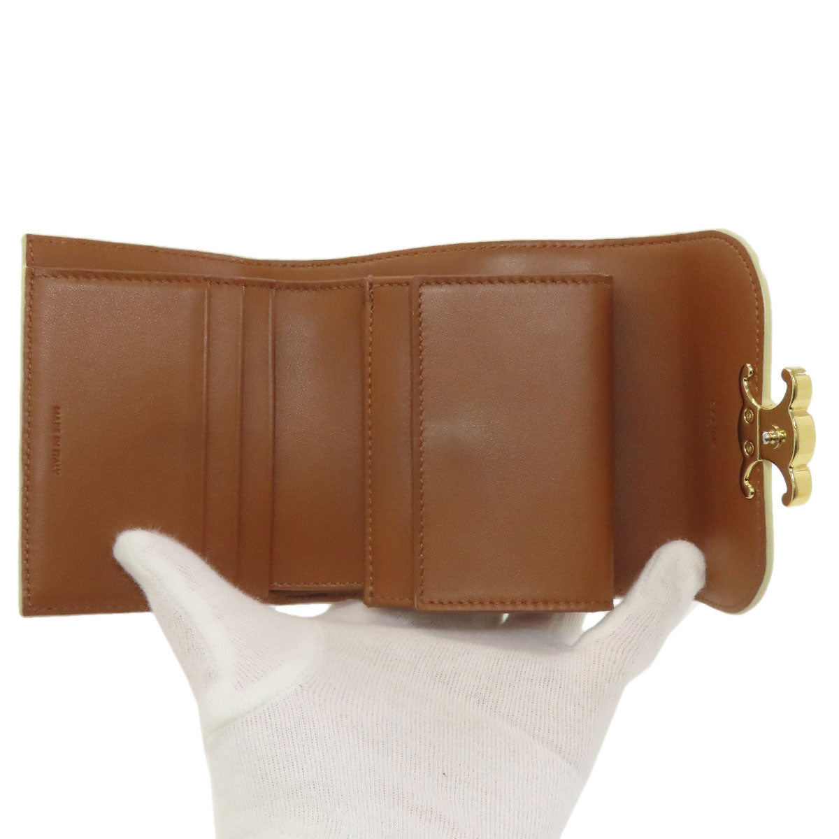 CELINE Macadam pattern tri-fold wallet Bifold Wallet with Coin Pocket Leather Ladies [Used]