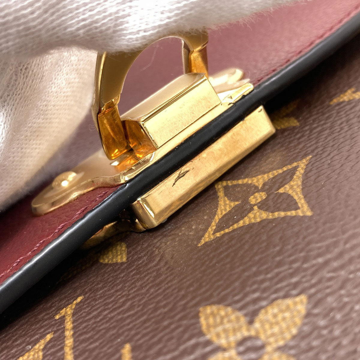 LOUIS VUITTON M43715 sampras seed Shoulder Bag Monogram canvas Ladies [Used]