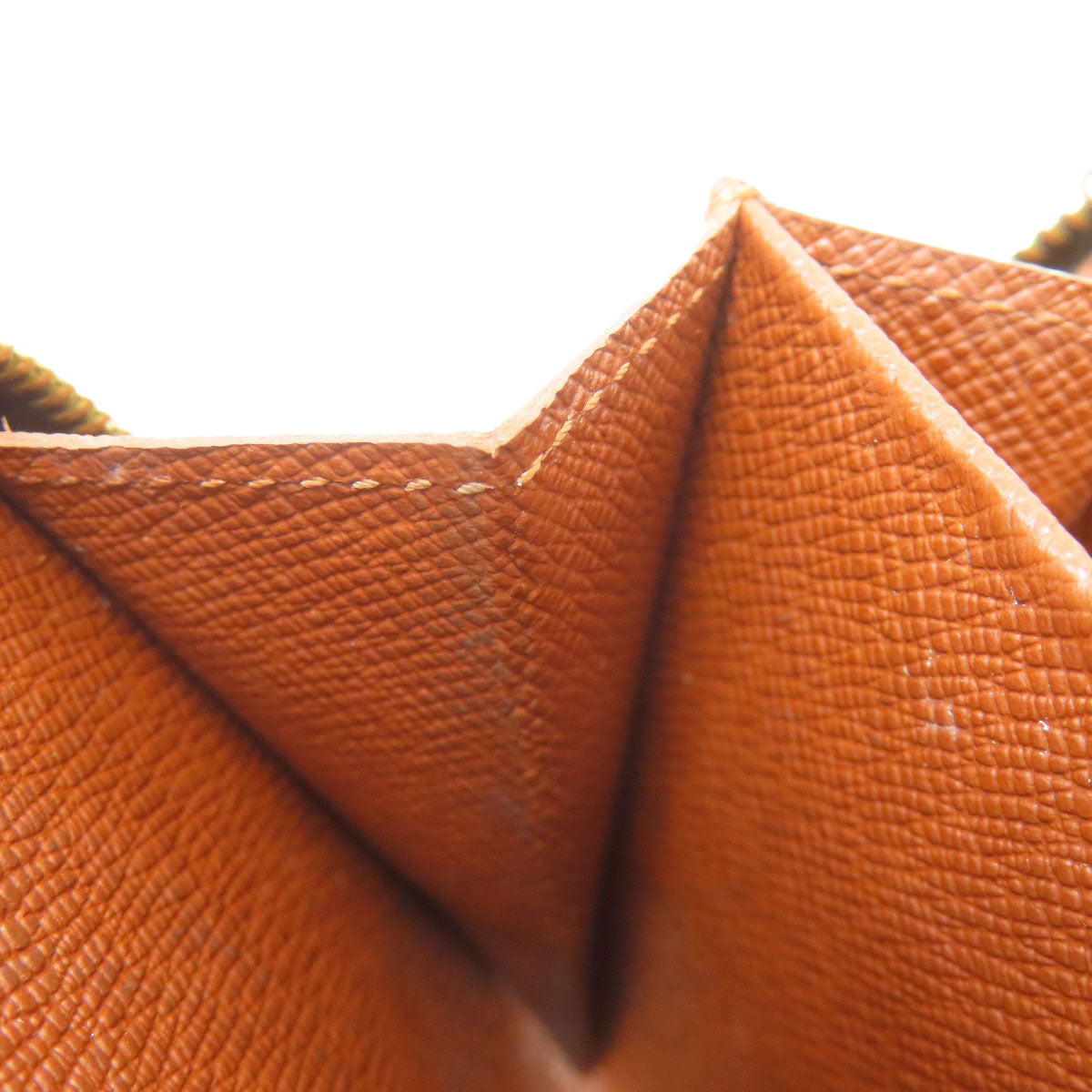 ルイヴィトン M61667 コンパクトジップ 二つ折り財布（小銭入れあり） モノグラムキャンバス レディース 【中古】【LOUIS VUITTON】