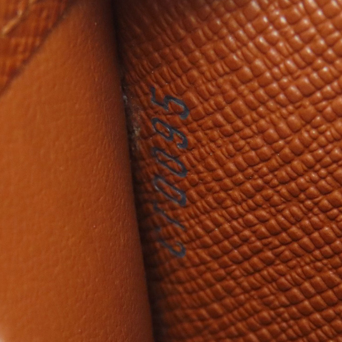 ルイヴィトン M61667 コンパクトジップ 二つ折り財布（小銭入れあり） モノグラムキャンバス レディース 【中古】【LOUIS VUITTON】