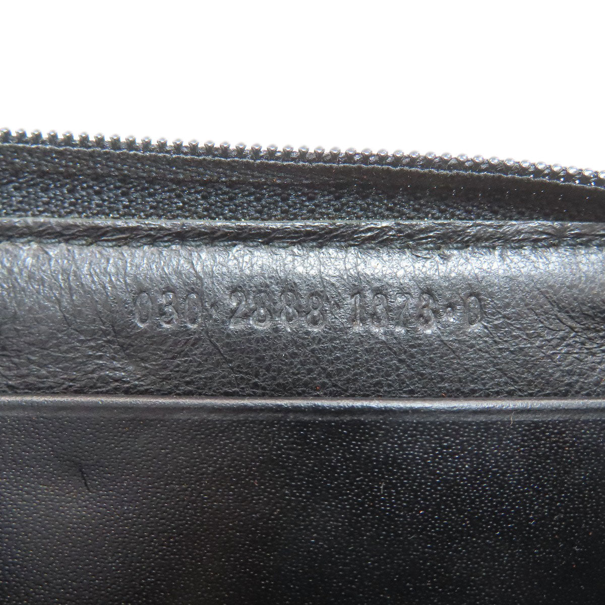 GUCCI 030・2888・1373・0 With key hook coin purse Leather Ladies [Used]