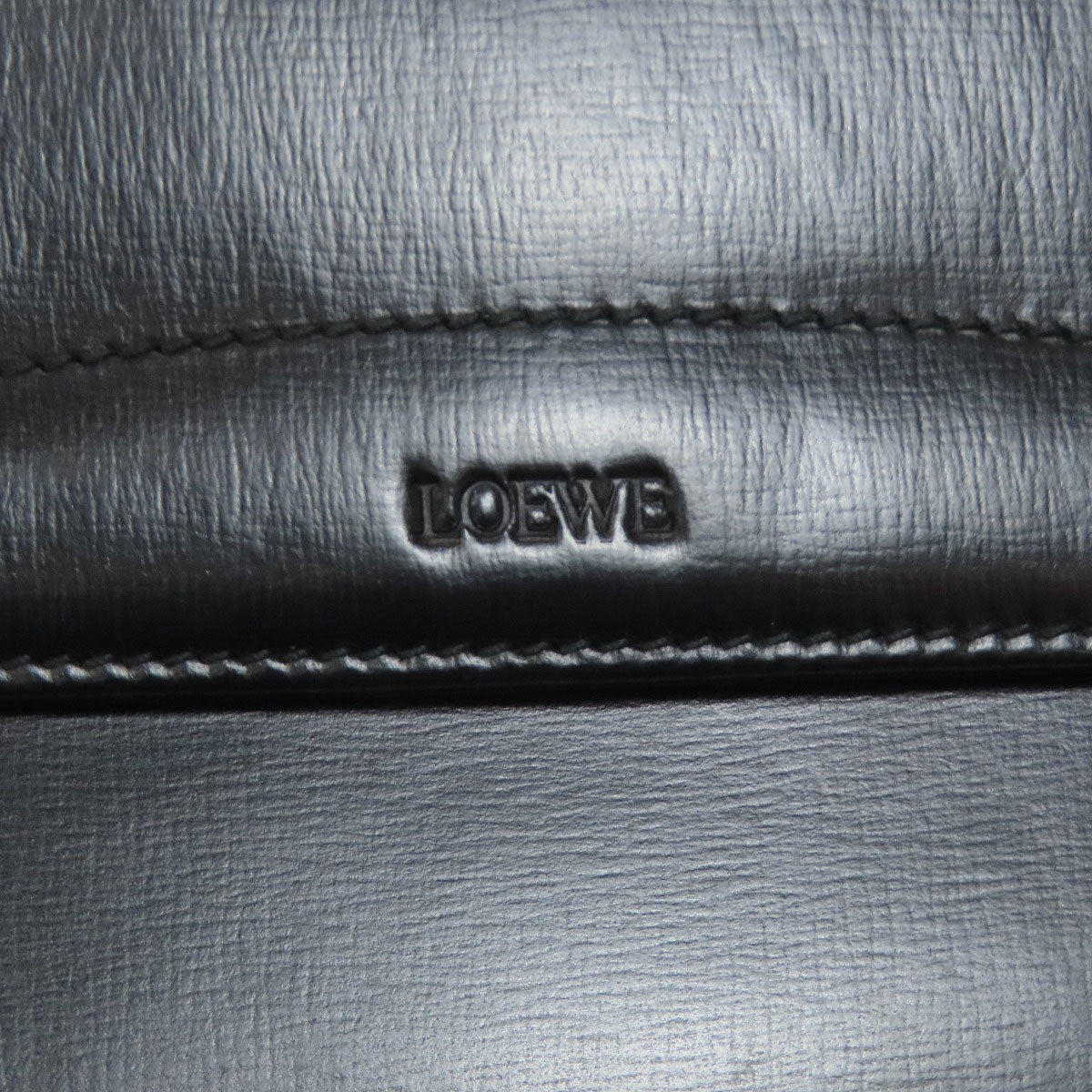 LOEWE logo Long wallet (with coin pocket) Leather Ladies [Used]