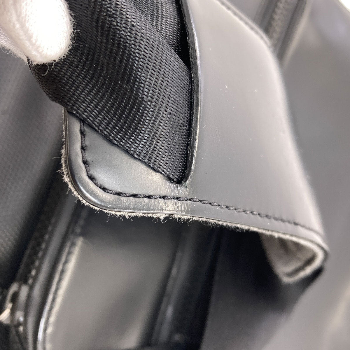 Dunhill logo Shoulder Bag PVC mens [Used]