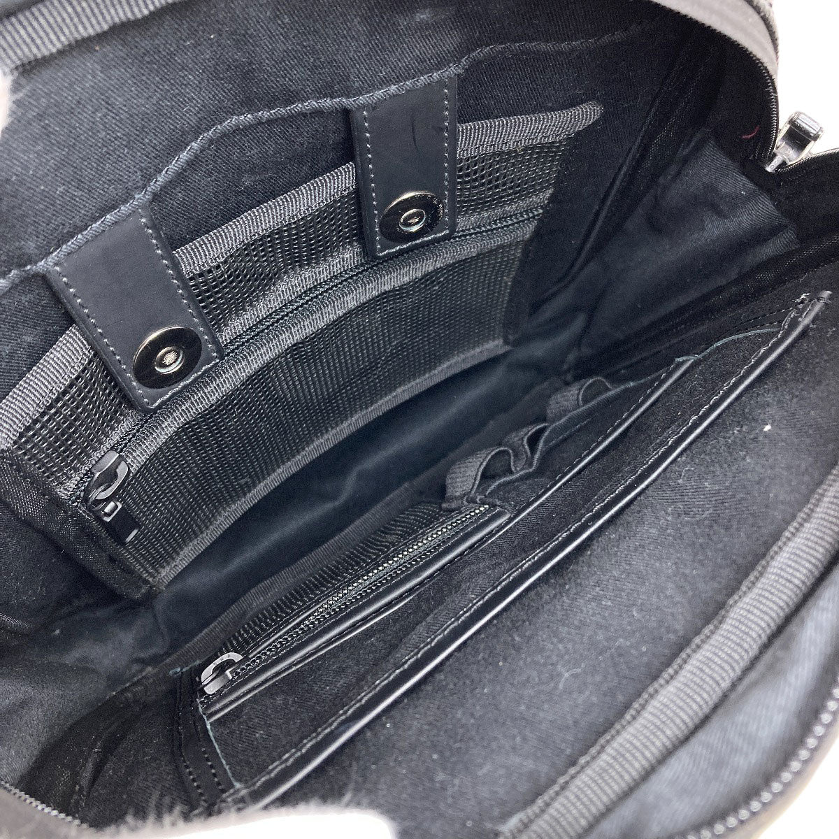 Dunhill logo Shoulder Bag PVC mens [Used]
