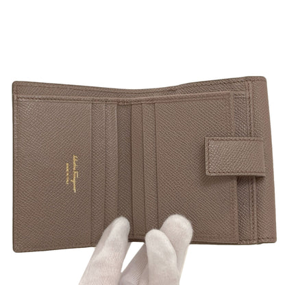 Salvatore Ferragamo Vara ribbon Bifold Wallet with Coin Pocket Leather Ladies [Used]
