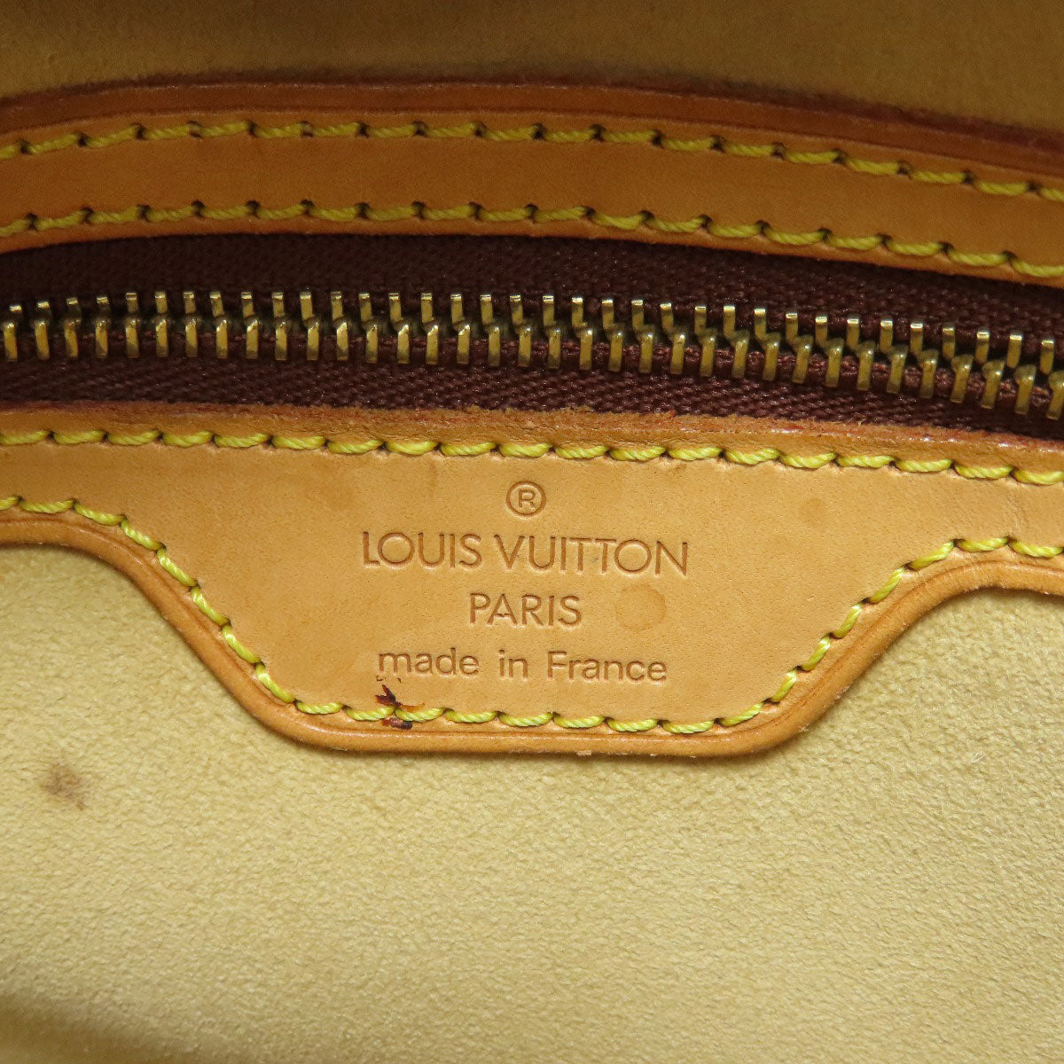 LOUIS VUITTON M51146 Looping MM Handbag Monogram canvas Ladies [Used]