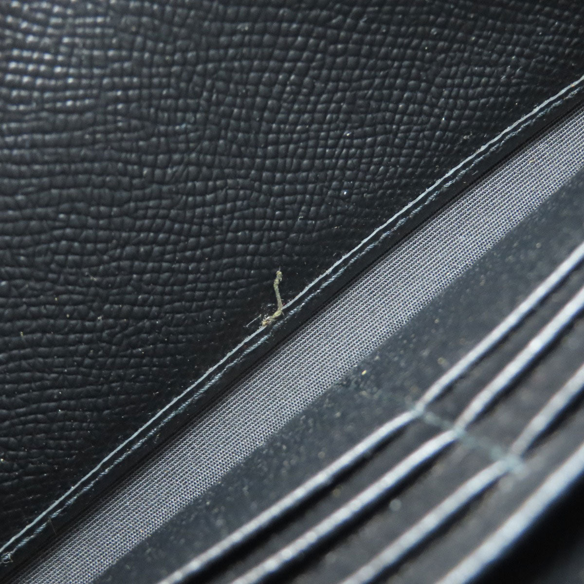 Salvatore Ferragamo logo Long wallet (with coin pocket) Leather Ladies [Used]