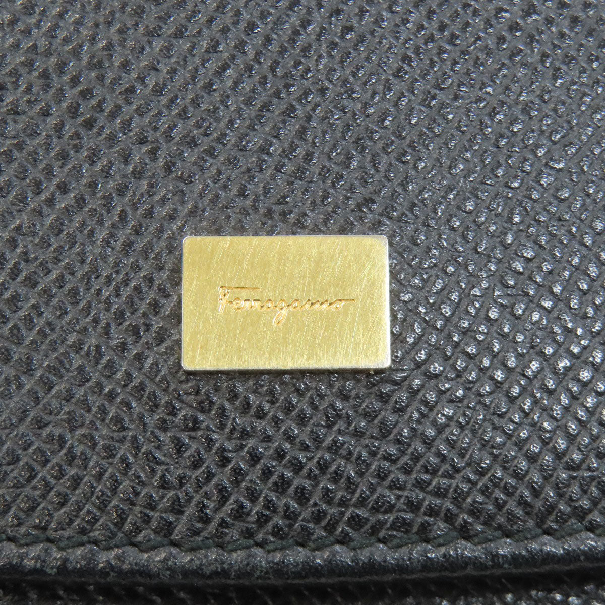 Salvatore Ferragamo logo Long wallet (with coin pocket) Leather Ladies [Used]