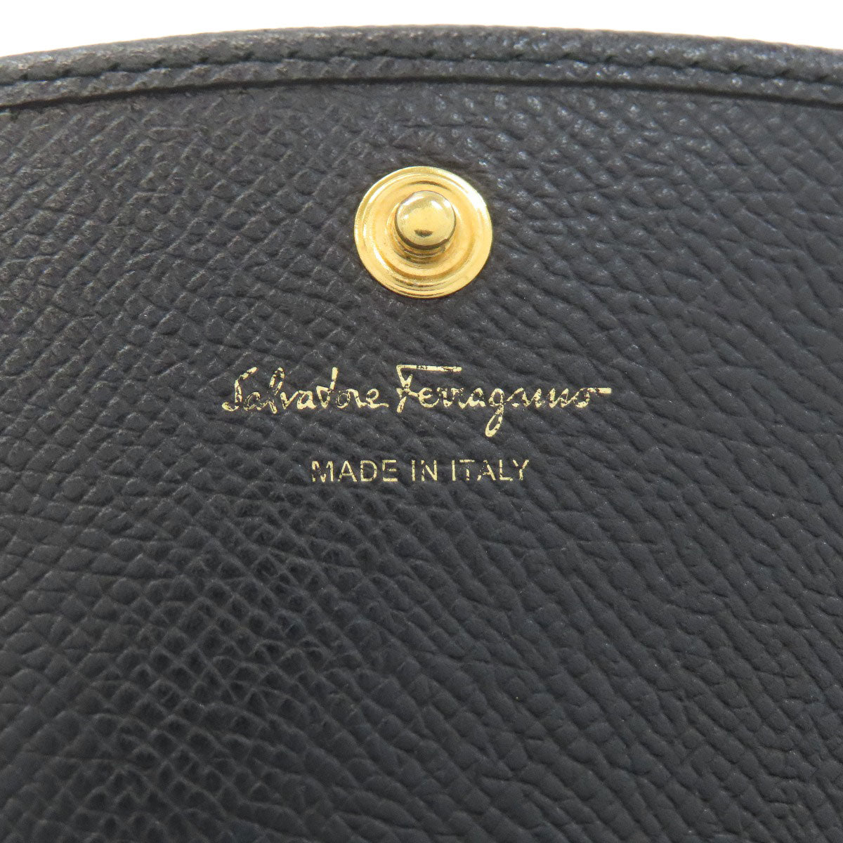 Salvatore Ferragamo logo Long wallet (with coin pocket) Leather Ladies [Used]