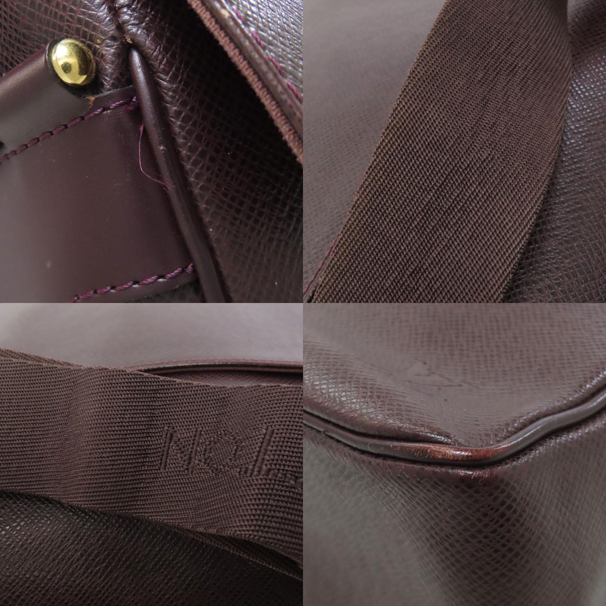 LOUIS VUITTON M30826 Yaranga Shoulder Bag Taiga Ladies [Used]