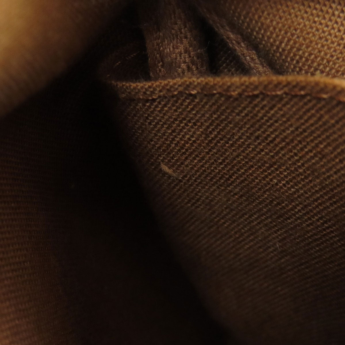 LOUIS VUITTON M40710 Saumur MM Shoulder Bag Monogram canvas Ladies [Used]