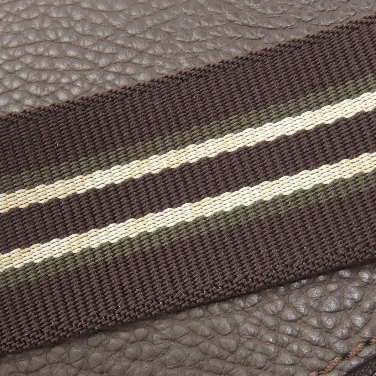 Dunhill logo Shoulder Bag Leather Ladies [Used]