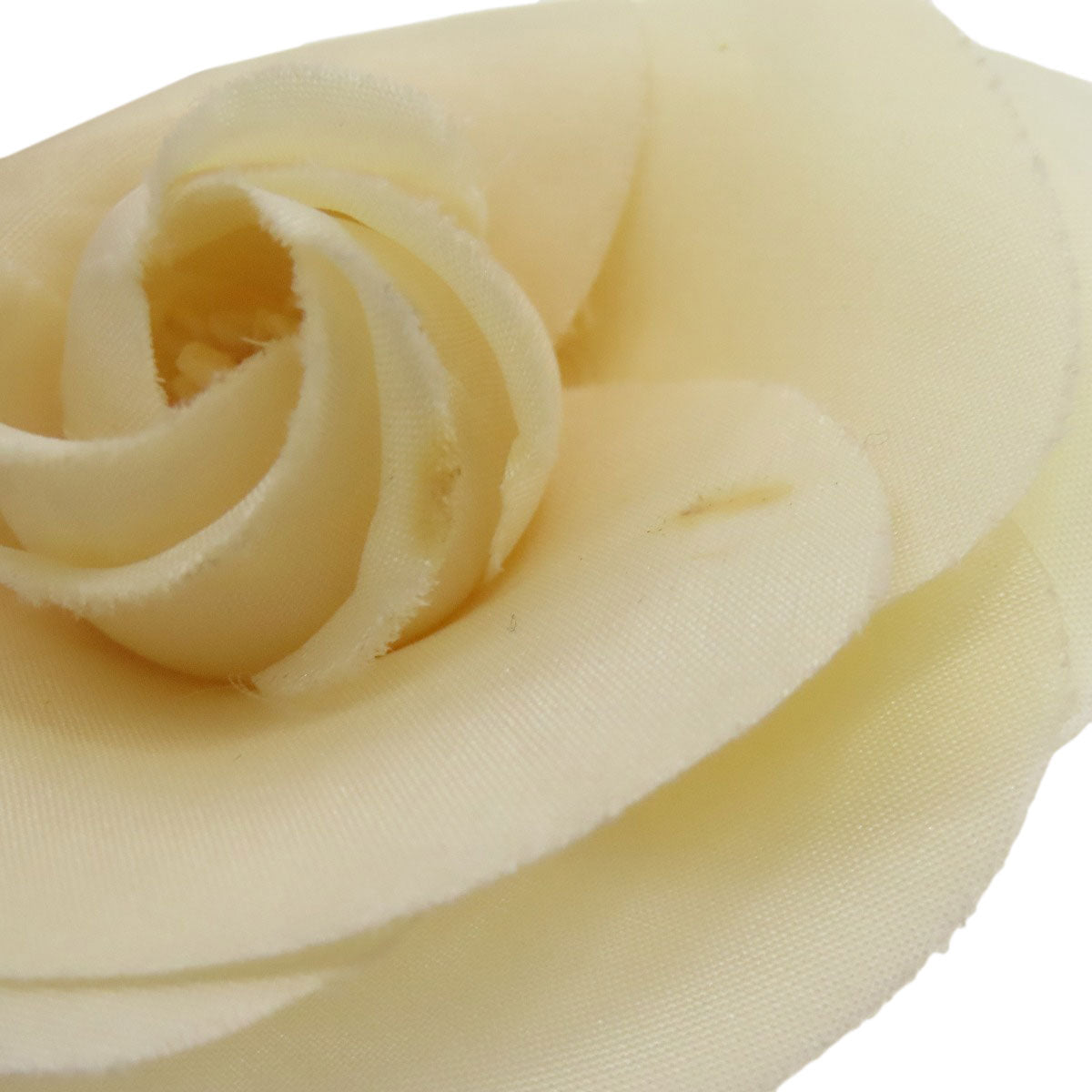 CHANEL Camellia Corsage Brooch cloth Ladies [Used]