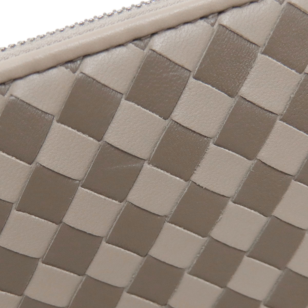 BOTTEGA VENETA Intrecciato Long wallet (with coin pocket) Leather Ladies [Used]