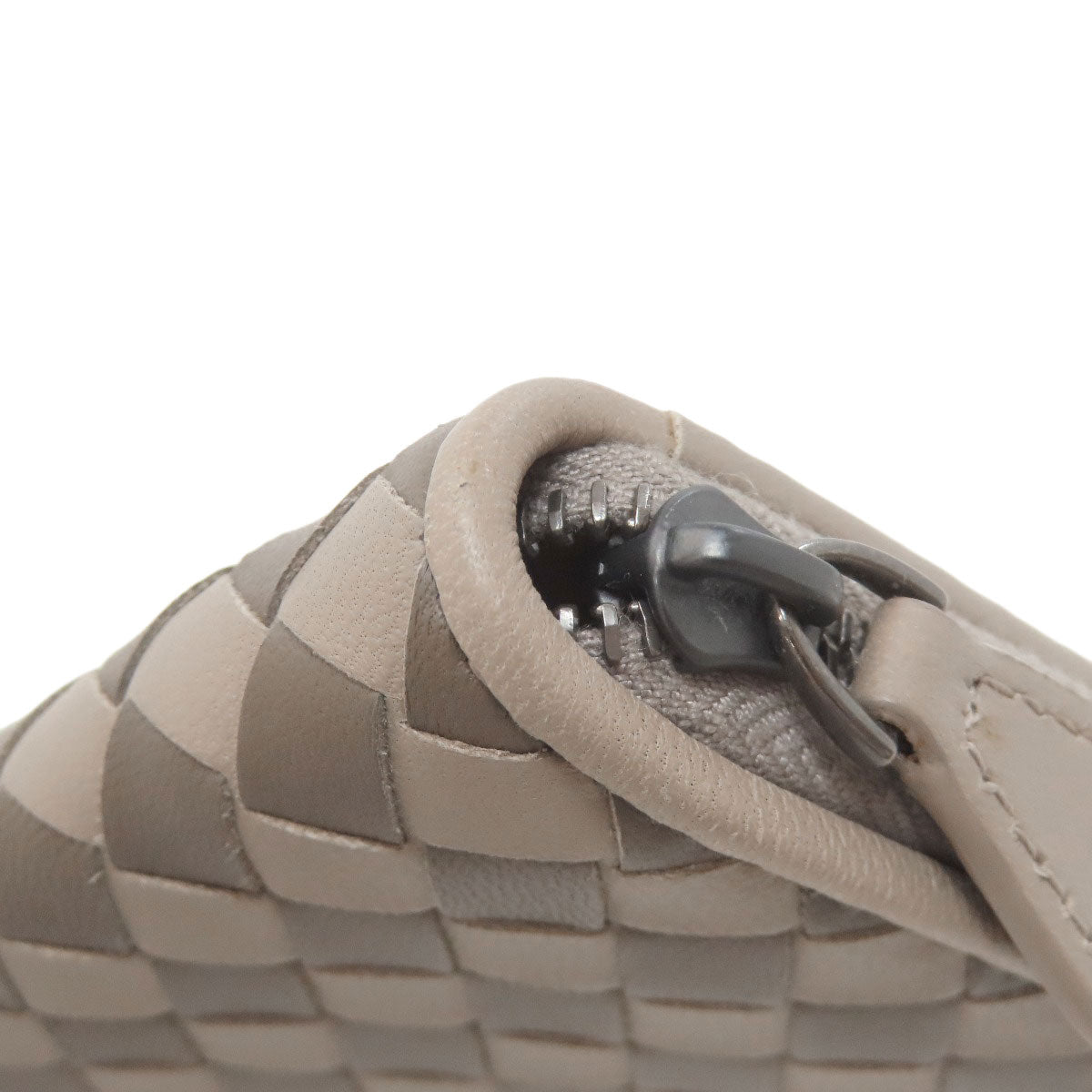 BOTTEGA VENETA Intrecciato Long wallet (with coin pocket) Leather Ladies [Used]