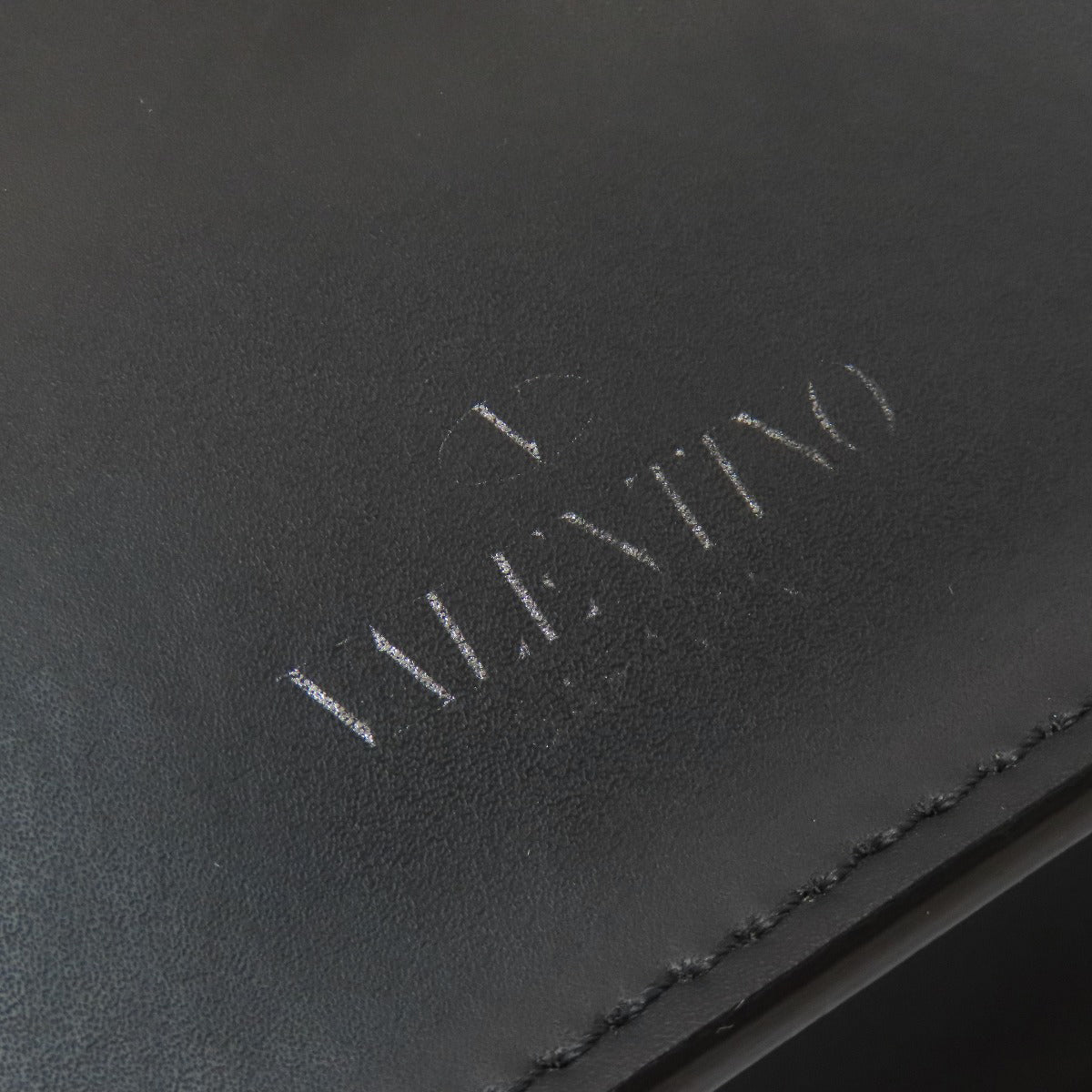 VALENTINO VLTN logo Clutch bag Calf Ladies [Used]
